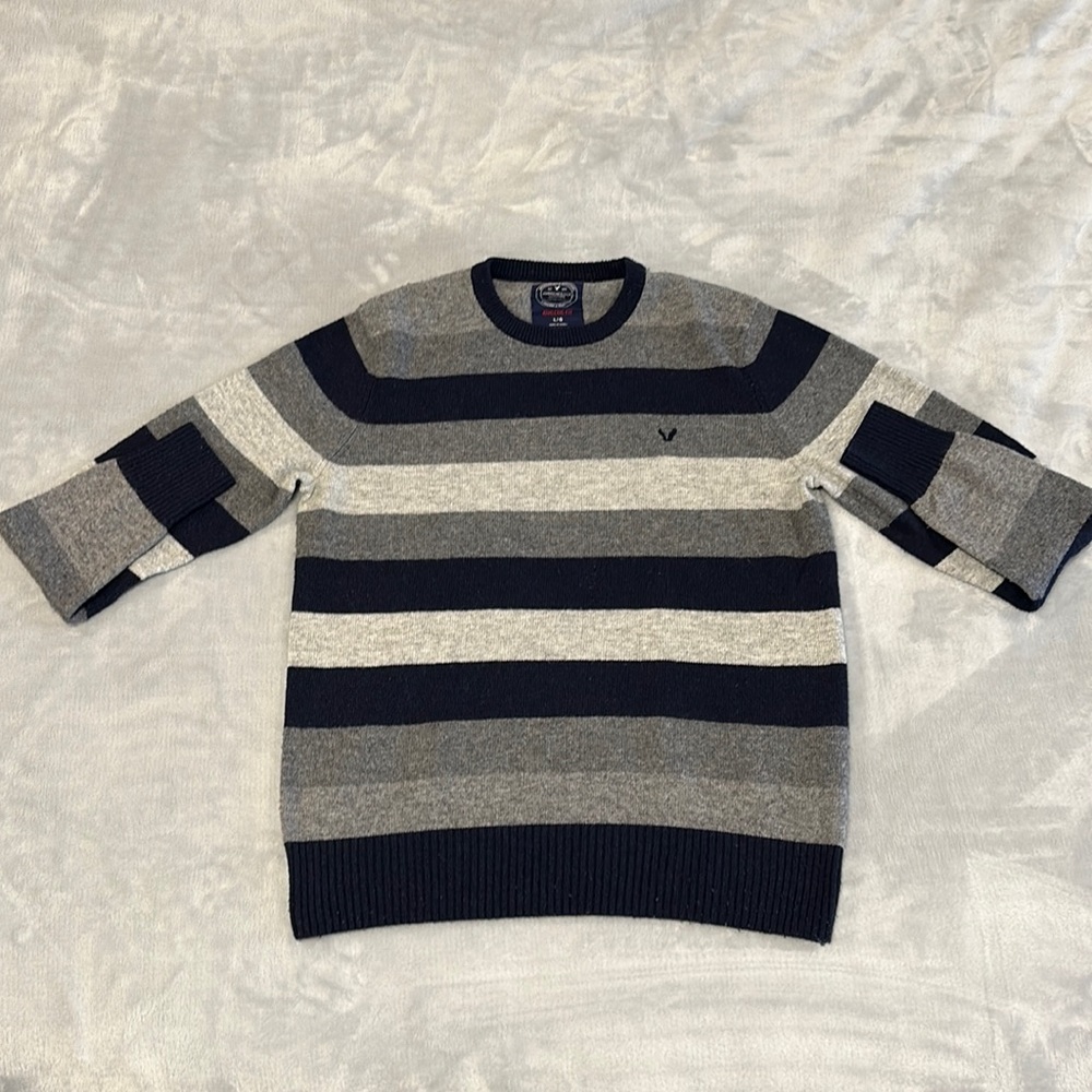 American Eagle Outfitters Men's Sweater Athletic Fit Sze Large